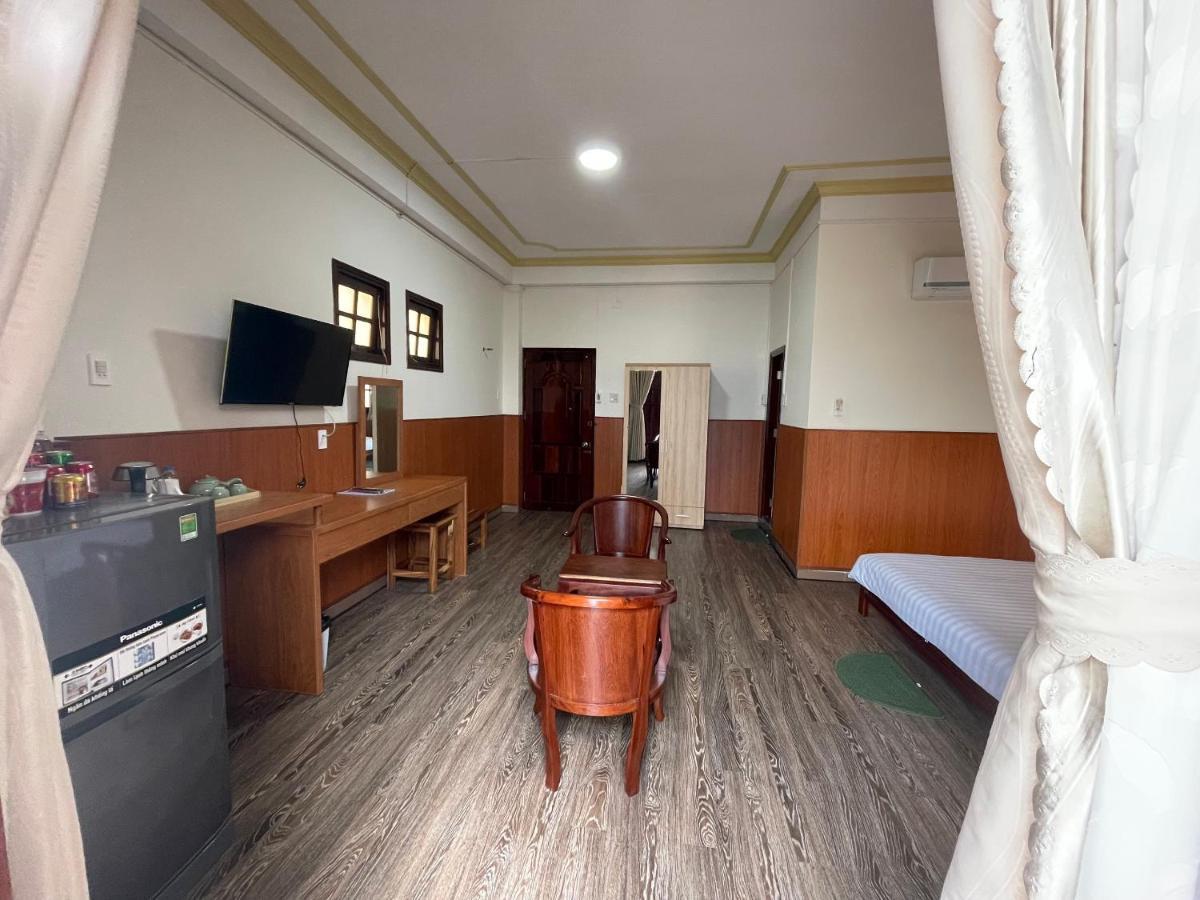 Khach San Mekong Star Hotel Vinh Long Exterior photo